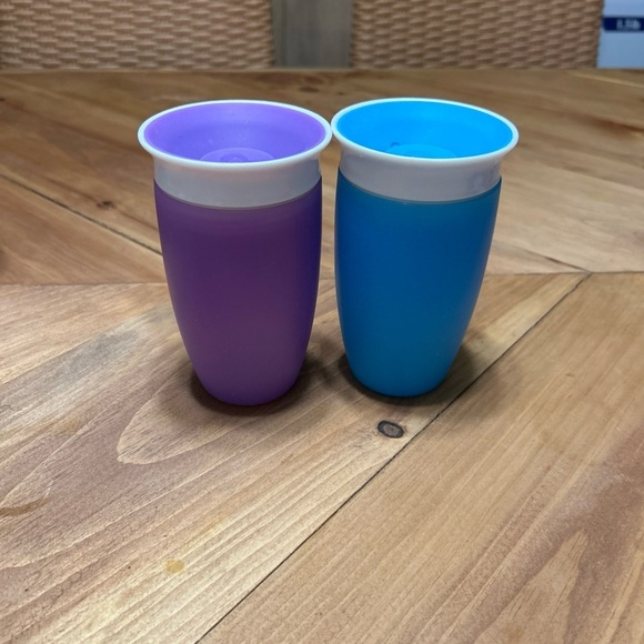 Munchkin Other - Set of 4 Munchkins Sippy Cups